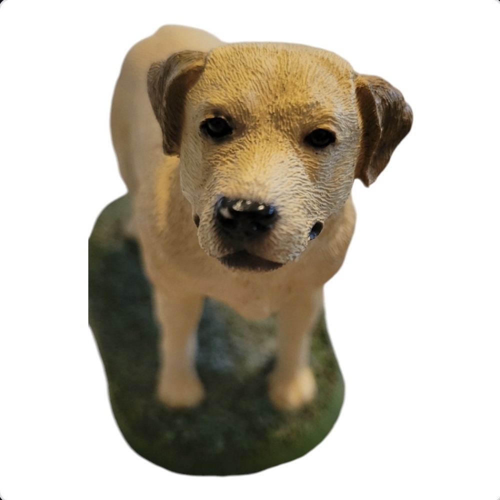 Living Stone Inc. Yellow Labrador Figurine - Picture 3 of 9